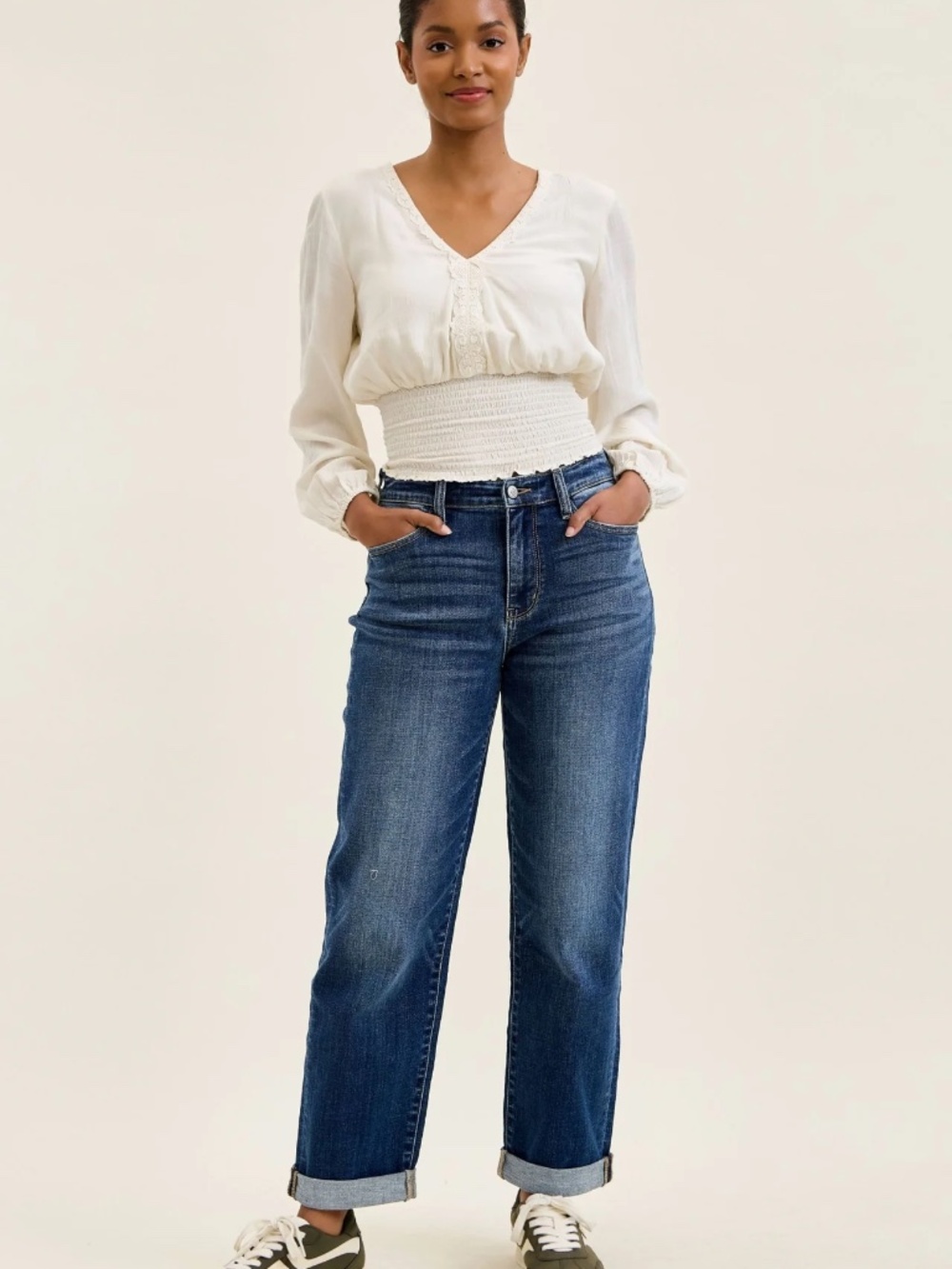 JUDY BLUE CLASSIC MID RISE CUFFED BOYFRIEND